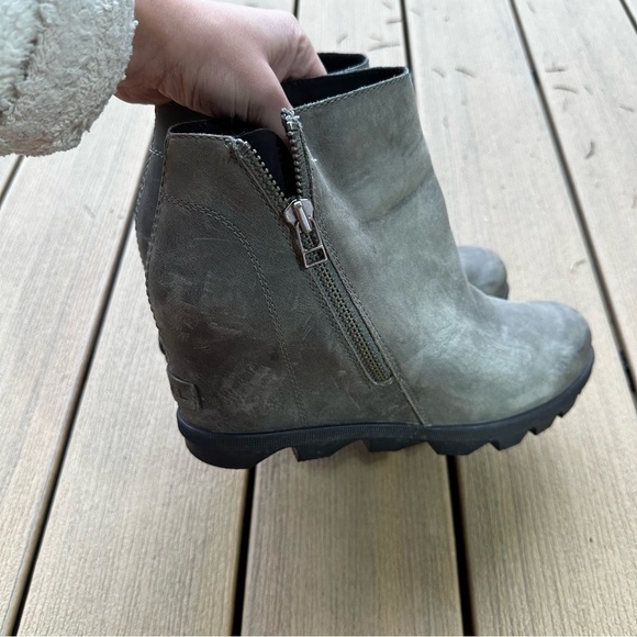 Sorel Joan of Arctic II Zip Wedge Booties Gray Leather Upper Size 10 Women’s - Picture 3 of 12